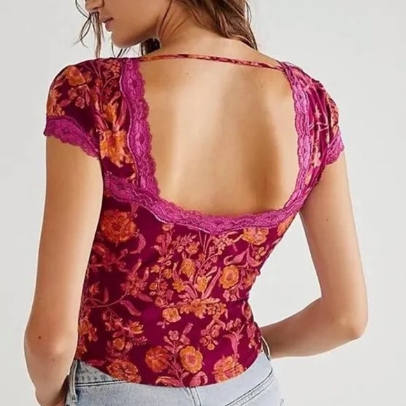 Free People Emory Emery Top in Pink Combo Size Large Floral Cap Sleeve NWT - Picture 3 of 11
